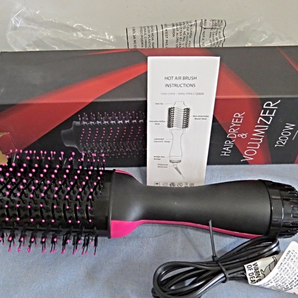 New in Box Hair Brush Dryer & Volumizer 1200 W - Picture 1 of 6